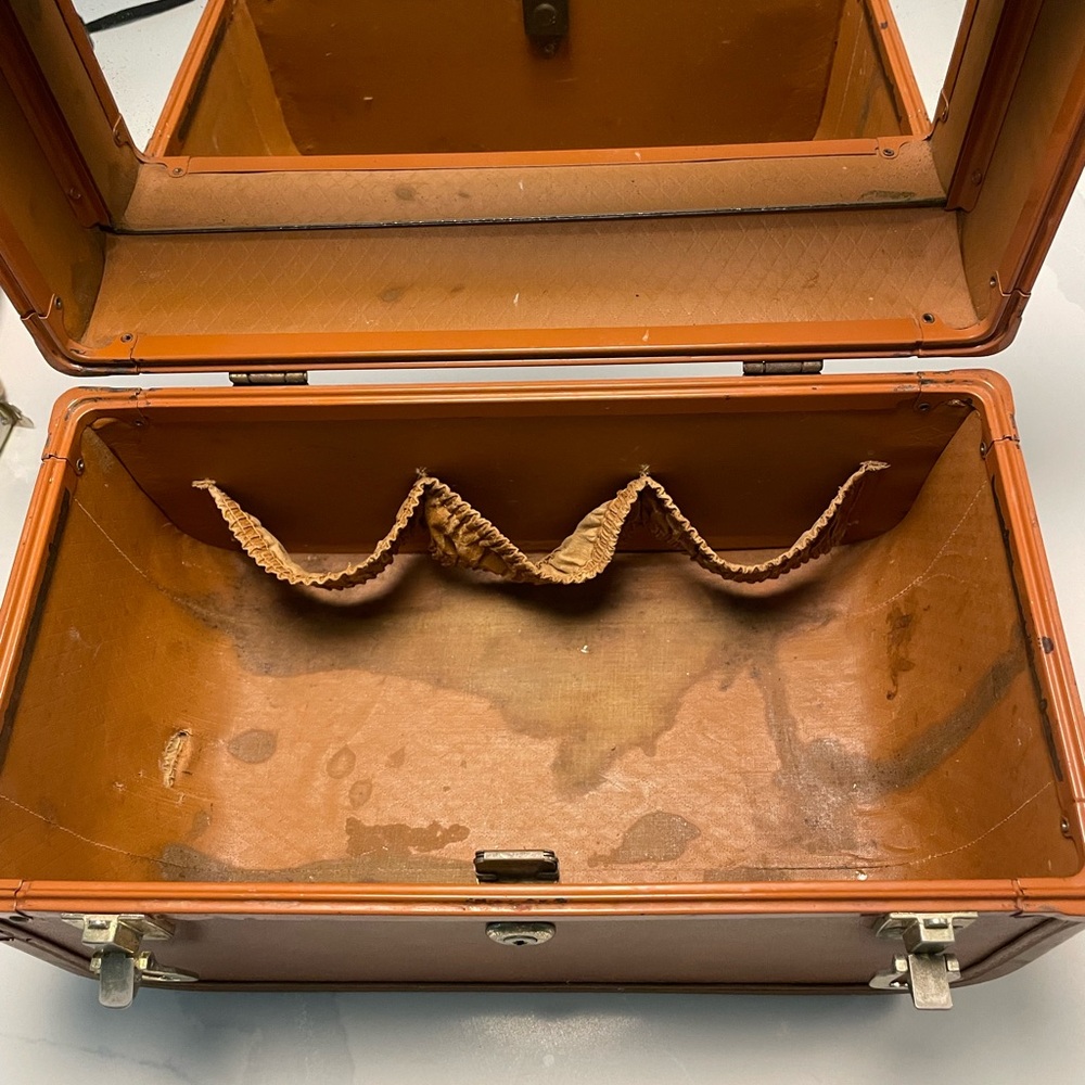 Vintage Samsonite Traincase Taperlite Cosmetic Su… - image 5